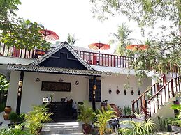 The Villager Lodge