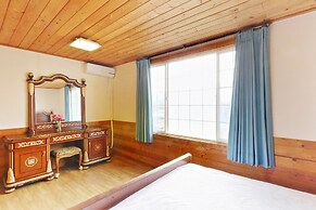Jeju 369