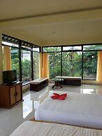Puri Mandhara Lovina