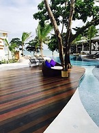 White Sand Samui Resort