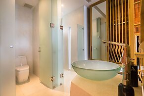White Sand Samui Resort