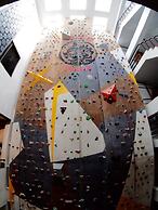 Art C House