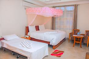 Silver Paradise Hotel