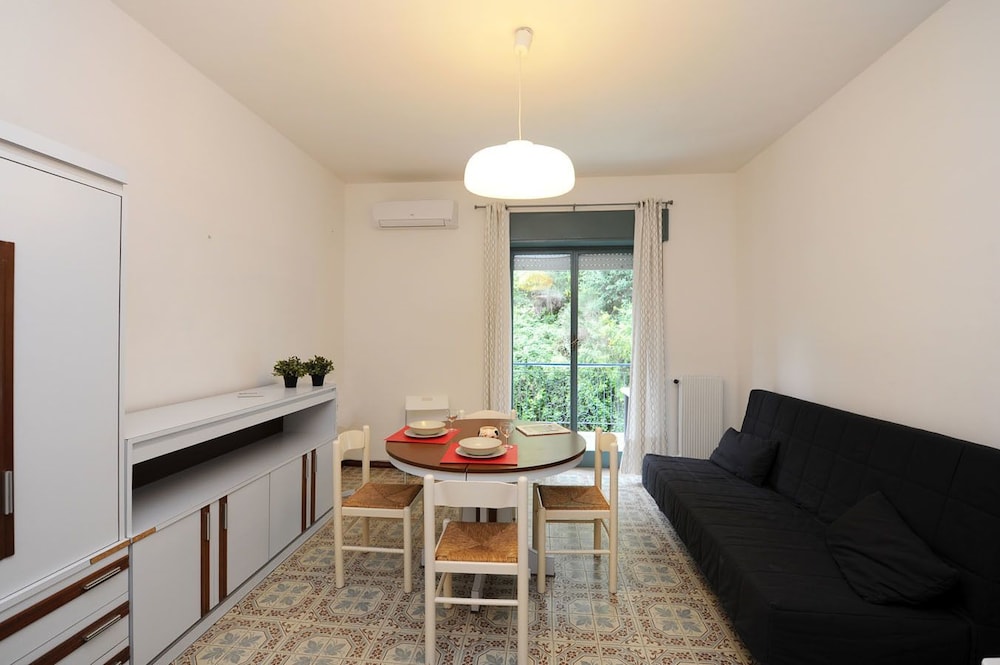 Tizi Apartments