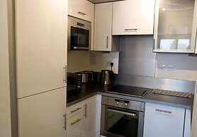 Icon Becket Apartment