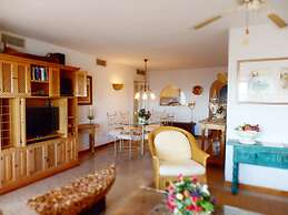 Waterfront Playamar Apartments