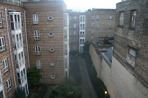 Jervis Place Apartment