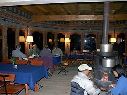 Dewachen Resort