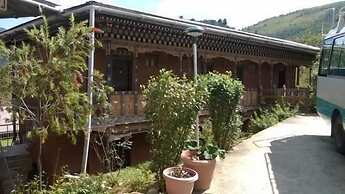 Dewachen Resort