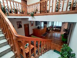 Nirvana Lodge