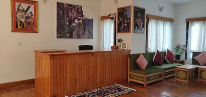 Nirvana Lodge