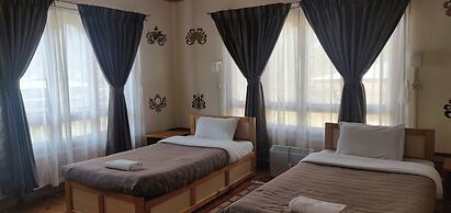 Nirvana Lodge