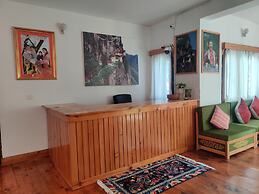 Nirvana Lodge