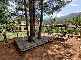 Nirvana Lodge