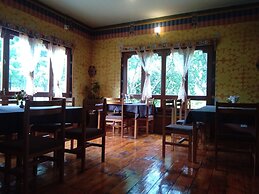 Nirvana Lodge