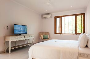Silversand Villa