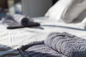 Chambre d'Amis (Chambres d'Hôtes/BnB/Guest House)