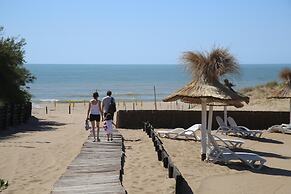 Carilo Soleil Apart Hotel