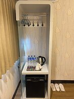 Sunny Hotel