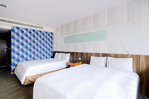 Sunny Hotel
