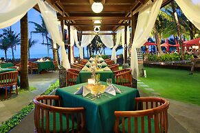 Legian Beach Villas