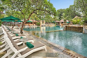 Legian Beach Villas