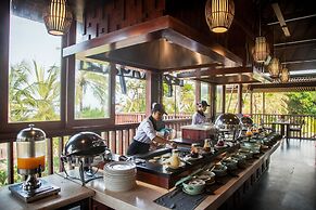 Legian Beach Villas