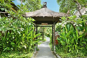 Legian Beach Villas