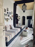 Riad 144
