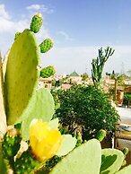 Riad 144