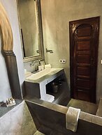 Riad 144