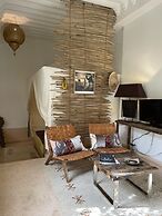 Riad 144