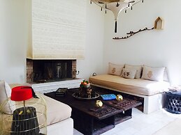 Riad 144