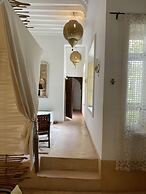 Riad 144