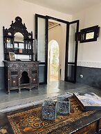 Riad 144