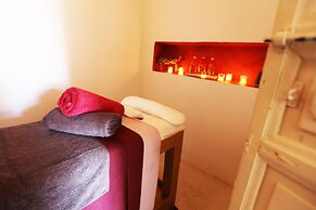 Riad 144