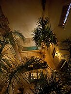 Riad 144