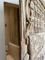 Riad 144