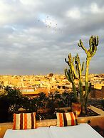 Riad 144
