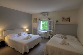 Logis Hôtel Le Moulin de la Beune