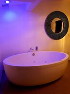 BLOOM Exclusive Boutique B&B - Adults Only