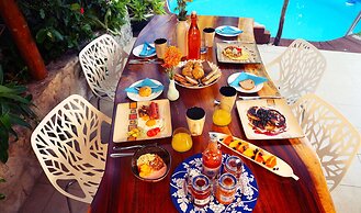 BLOOM Exclusive Boutique B&B - Adults Only