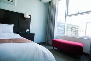 Petit Palace Apart Hotel Suites