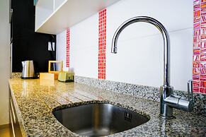 Petit Palace Apart Hotel Suites