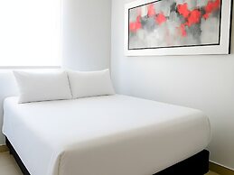 Petit Palace Apart Hotel Suites