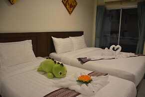 Patong Moon Inn Guesthouse