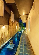 Fox Kandy by Fox Resorts- Luxury in the Mist