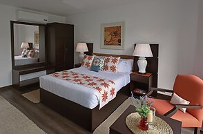 Fox Kandy by Fox Resorts- Luxury in the Mist