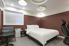Hotel Tomgi Jamsil