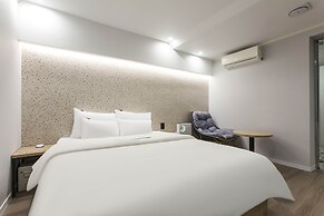 Hotel Tomgi Jamsil